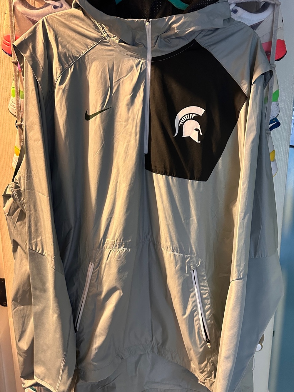 Nike Men’s Light Gray Windbreaker with Black Chest Panel and Spartan Logo